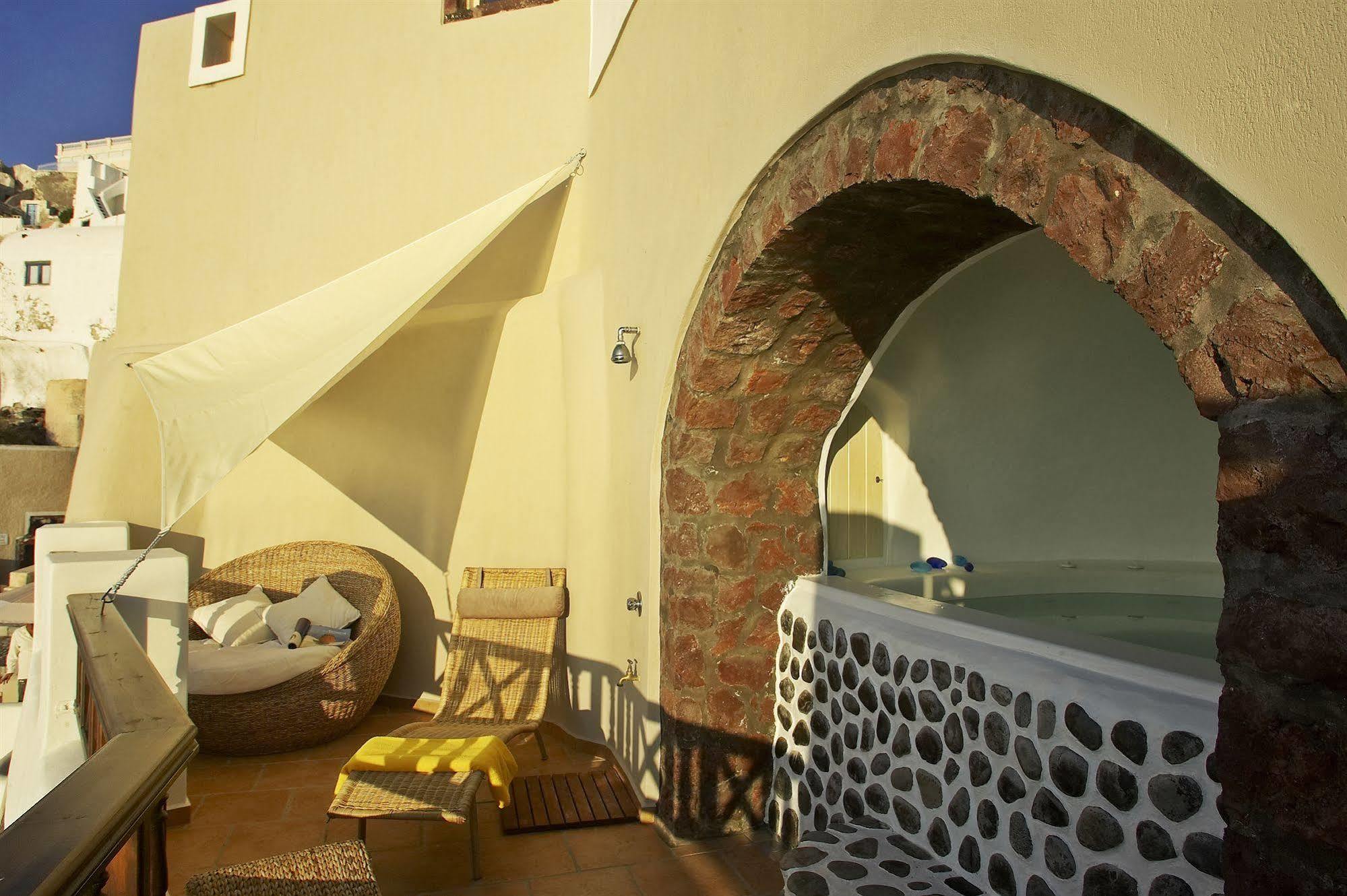 Art Maisons Oia Castle Esterno foto